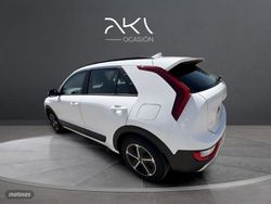 Kia Niro 1.6 HEV Concept - Miniatura 4
