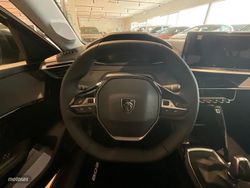 Peugeot 208 Gasolina 100 S&S 6 Vel. MAN Allure - Miniatura 11