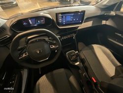 Peugeot 208 Gasolina 100 S&S 6 Vel. MAN Allure - Miniatura 16