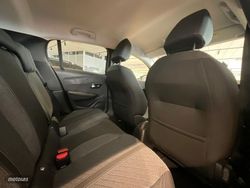 Peugeot 208 Gasolina 100 S&S 6 Vel. MAN Allure - Miniatura 24