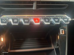 Peugeot 208 PureTech 75 S&S Active Pack 55 kW (75 CV) - Miniatura 27
