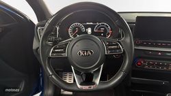Kia Ceed 1.6 MHEV 100KW GT LINE 5P - Miniatura 13