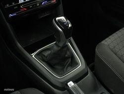 Volkswagen T-Cross 1.0 TSI 81KW DSG ADVANCE 5P - Miniatura 10