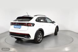 Volkswagen Taigo 1.5 TSI 110KW DSG R-LINE 5P - Miniatura 25