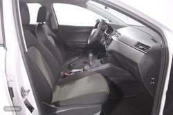 Seat Ibiza 1.0 MPI 59KW REFERENCE FULL CONNECT 5P - Miniatura 5