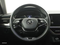 Skoda Kamiq 1.5 TSI DSG STYLE 5P - Miniatura 13