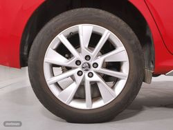Skoda Kamiq 1.5 TSI DSG STYLE 5P - Miniatura 8