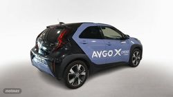 Toyota Aygo X Cross 1.5 VVT-I HYBRID LIKE 5P - Miniatura 16
