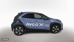 Toyota Aygo X Cross 1.5 VVT-I HYBRID LIKE 5P - Miniatura 3