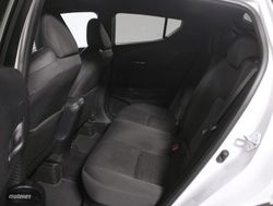 Toyota C-HR 1.8 VVT-I HYBRID ADVANCE AUTO 5P - Miniatura 26