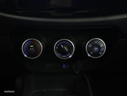 Toyota Aygo X Cross 1.0 VVT-I PLAY 5P - Miniatura 11