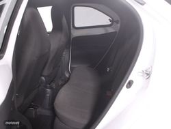 Toyota Aygo X Cross 1.0 VVT-I PLAY 5P - Miniatura 26