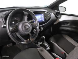 Toyota Aygo X Cross 1.0 VVT-I PLAY 5P - Miniatura 28