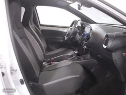 Toyota Aygo X Cross 1.0 VVT-I PLAY 5P - Miniatura 5