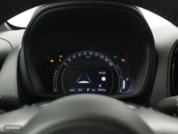 Toyota Aygo X Cross 1.0 VVT-I PLAY 5P - Miniatura 9