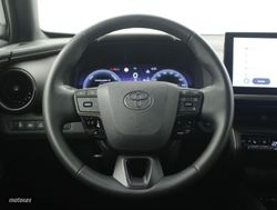 Toyota C-HR 2.0 PHEV HYBRID ADVANCE CVT 5P - Miniatura 13