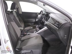 Volkswagen Polo 1.0 TSI 59KW MATCH 5P - Miniatura 5