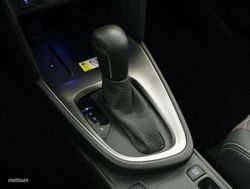 Toyota Yaris Cross 1.5 VVT-I HYBRID STYLE 5P - Miniatura 10