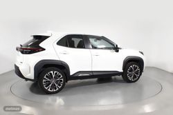 Toyota Yaris Cross 1.5 VVT-I HYBRID STYLE 5P - Miniatura 24