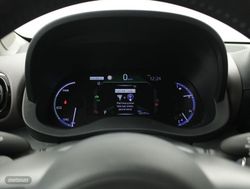 Toyota Yaris Cross 1.5 VVT-I HYBRID STYLE 5P - Miniatura 9