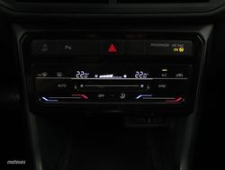 Volkswagen T-Cross 1.0 TSI 81KW DSG ADVANCE 5P - Miniatura 11