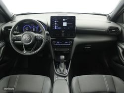 Toyota Yaris Cross 1.5 VVT-I HYBRID STYLE 5P - Miniatura 4