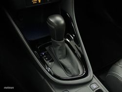 Toyota Yaris 1.5 VVT-I HYBRID STYLE 5P - Miniatura 10