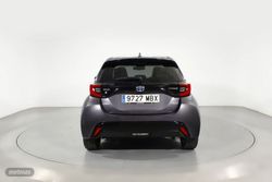 Toyota Yaris 1.5 VVT-I HYBRID STYLE 5P - Miniatura 17