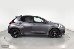 Toyota Yaris 1.5 VVT-I HYBRID STYLE 5P - Miniatura 3