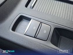Ford Kuga 1.5T EcoBoost 110kW (150CV) ST LINE TREND - Miniatura 25