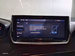 Peugeot 208 HYBRID 100 eDCS6 Allure - Miniatura 11