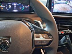 Peugeot 208 HYBRID 100 eDCS6 Allure - Miniatura 14