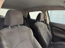 Nissan Juke 1.6i 16V Visia 4X2 117 CV - Miniatura 9