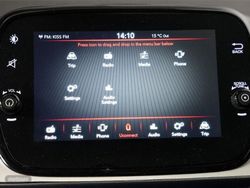 Fiat 500 1.0 Hybrid 70CV Club - Miniatura 10
