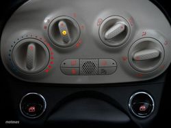 Fiat 500 1.0 Hybrid 70CV Club - Miniatura 16