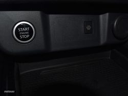 Nissan Qashqai 1.3 DIGT 140CV MHEV N-Connecta - Miniatura 11