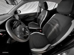 Hyundai i10 1.0 MPI 66CV Essence - Miniatura 15