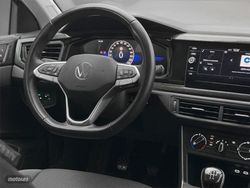 Volkswagen Taigo 1.0 TSI 95CV Connect - Miniatura 16