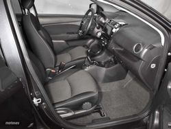 Mitsubishi Space star 1.2 MPI 70CV Motion - Miniatura 12