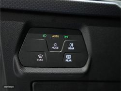 Seat Leon 1.5 eTSI 150CV Style Special Edition DSG - Miniatura 16
