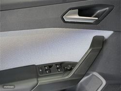 Seat Leon 1.5 eTSI 150CV Style Special Edition DSG - Miniatura 18