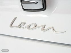 Seat Leon 1.5 eTSI 150CV Style Special Edition DSG - Miniatura 24