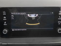 Skoda Fabia 1.0 MPI 80CV Essence - Miniatura 10