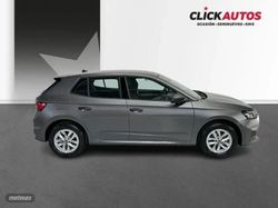 Skoda Fabia 1.0 MPI 80CV Essence - Miniatura 4
