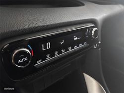 Mazda Mazda2 1.5 Hybrid 116CV CVT CentreLine - Miniatura 14