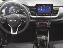 Kia Stonic 1.0 TGDI 100CV Active - Miniatura 9