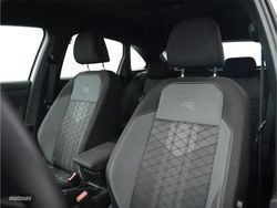 Volkswagen Taigo 1.0 TSI 115CV R-Line - Miniatura 19