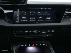 Audi A3 2.0 TDI 150CV 35 SLine Stronic - Miniatura 13
