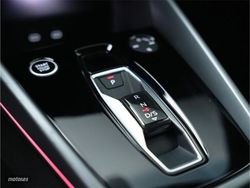 Audi A3 2.0 TDI 150CV 35 SLine Stronic - Miniatura 14