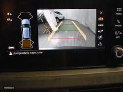Skoda Kamiq 1.0 TSI 115CV Sport DSG - Miniatura 10